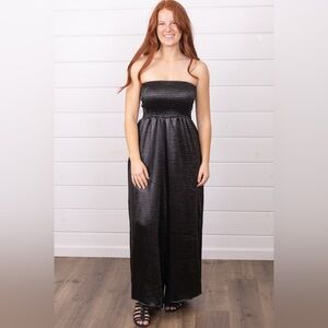 BUCKETLIST Black Strapless smocked wide leg jumpsuit size medium